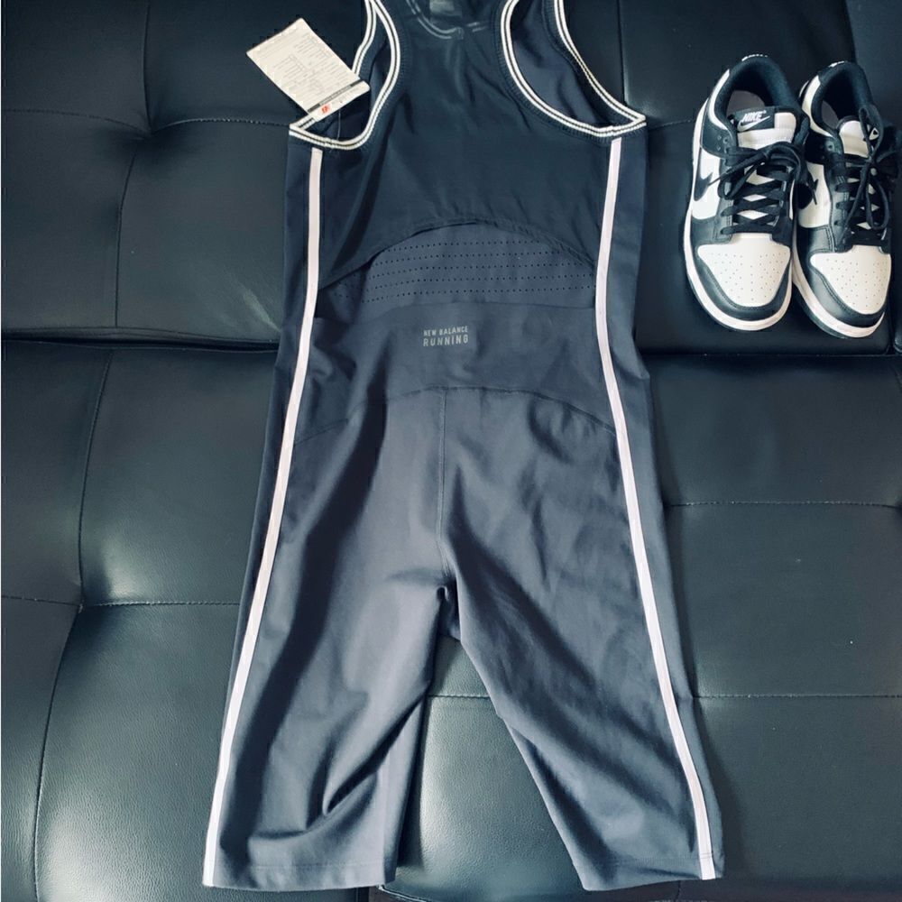 NEW BALANCE BLACK ROMPER - Picture 5 of 9